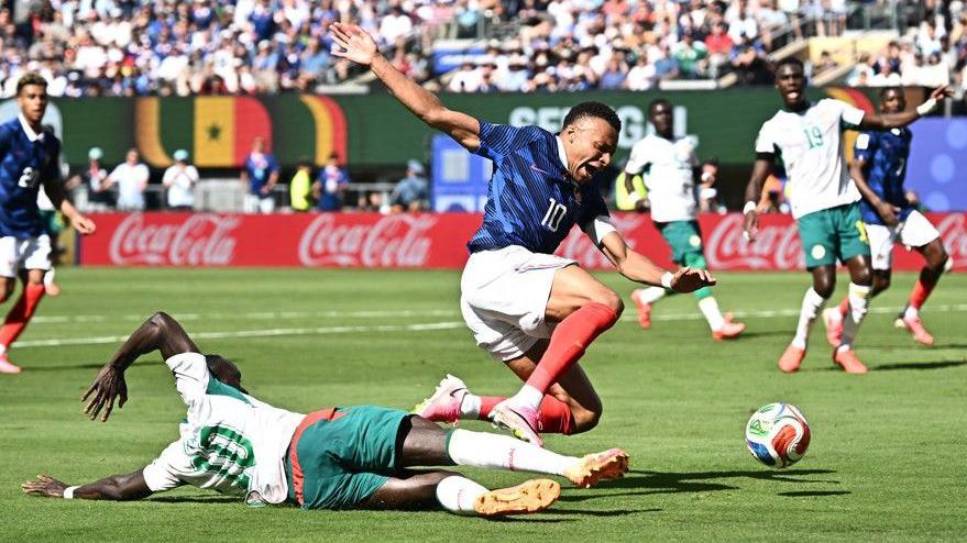 2026年世界杯:VAR判罚令世界顶级裁判感到困惑