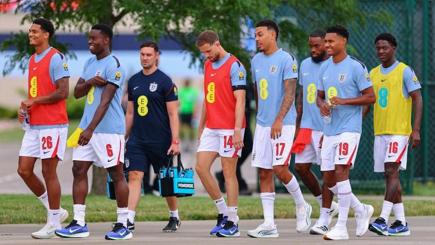 2026年世界杯:伊万·托尼在英格兰友谊赛中上演帽子戏法