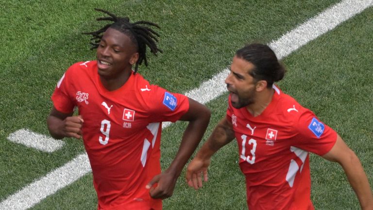 2026年世界杯：瑞士4-1战胜波斯尼亚和黑塞哥维那，约翰·曼赞比双响助瑞士迈向淘汰赛