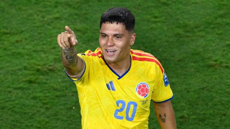 2026年世界杯：哥伦比亚1-0加纳 - 约翰·阿里亚斯的进球为与瑞士的16强对决铺平道路