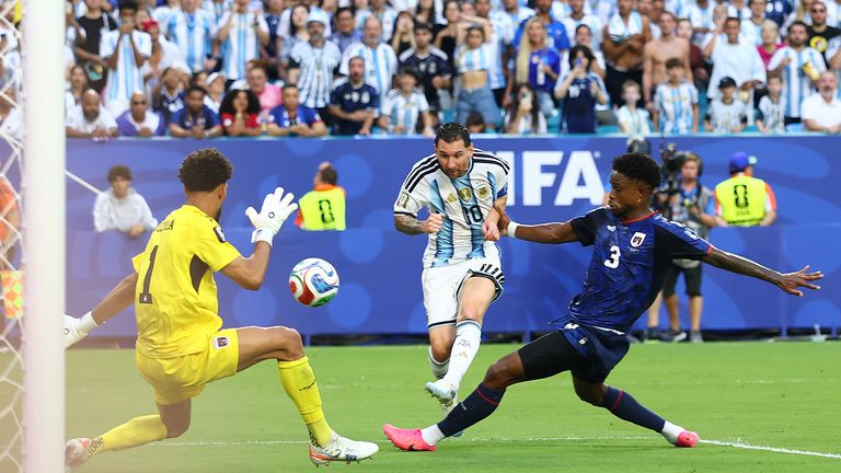 2026年世界杯：阿根廷3-2胜佛得角 - 卫冕冠军在加时赛中避免历史最大冷门
